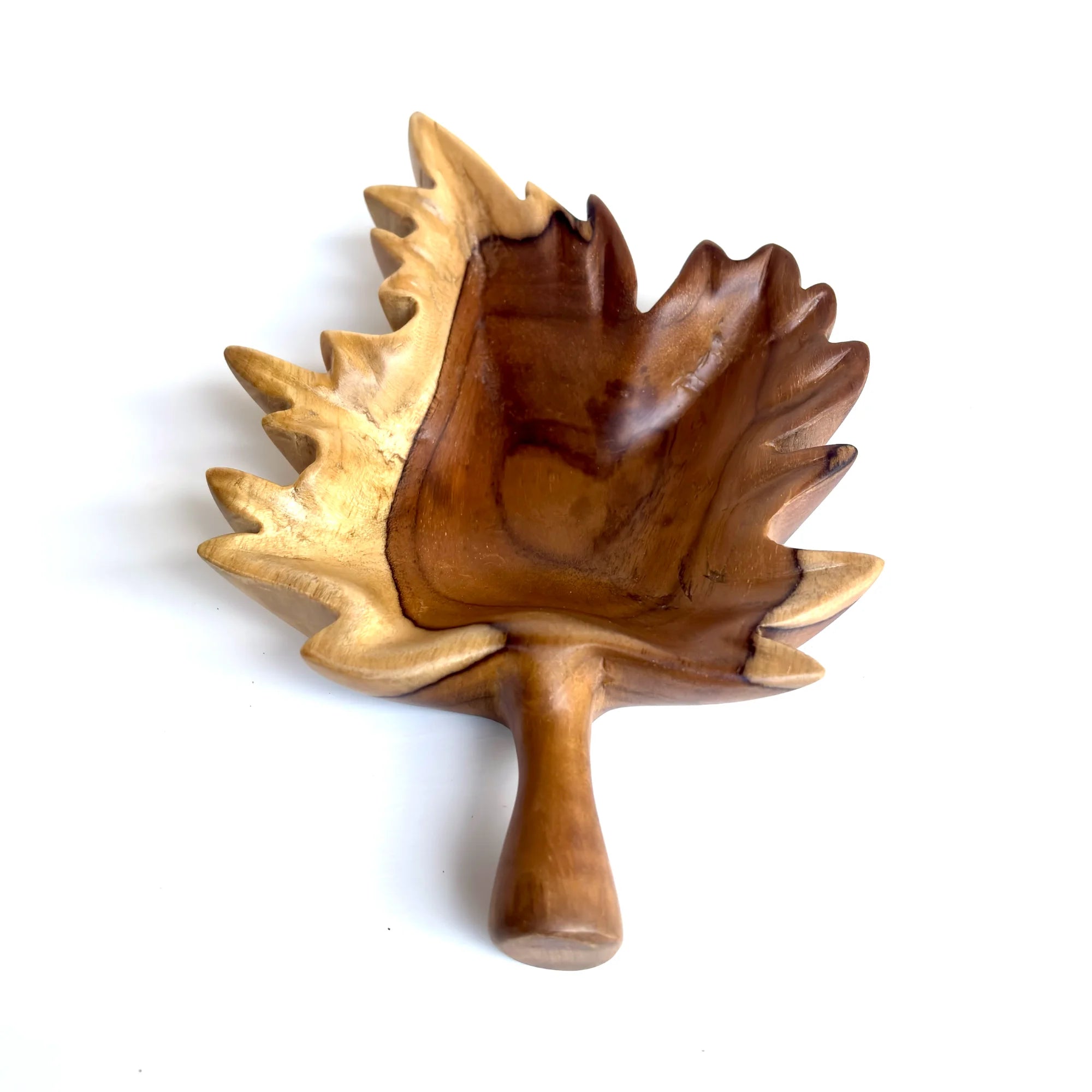 Wood Ceylon leaf carved tray with natural wood grain and detailed leaf shape design